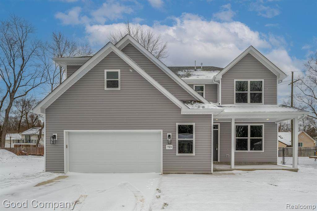 789 Luna Court - Photo 1