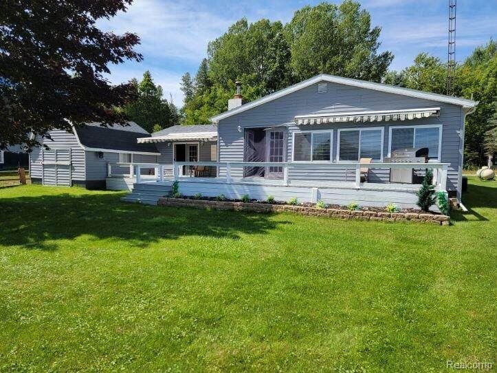 3712 Cedar Drive - Photo 1