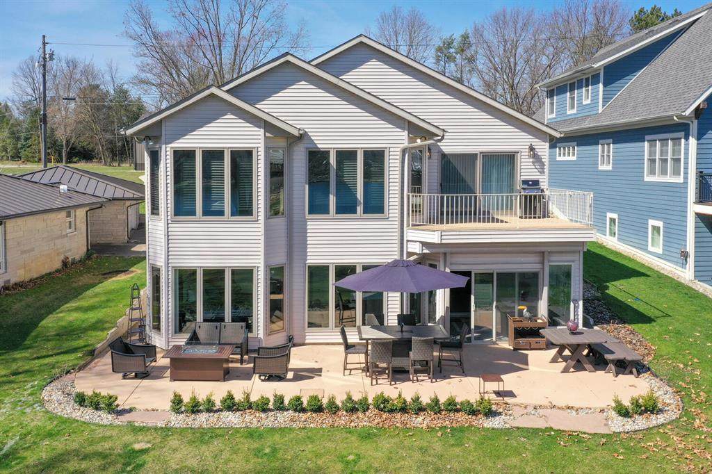 70955 Wayne Street - Photo 1