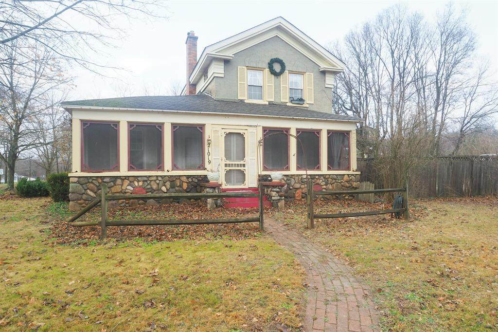 21019 Waubascon Road - Photo 1