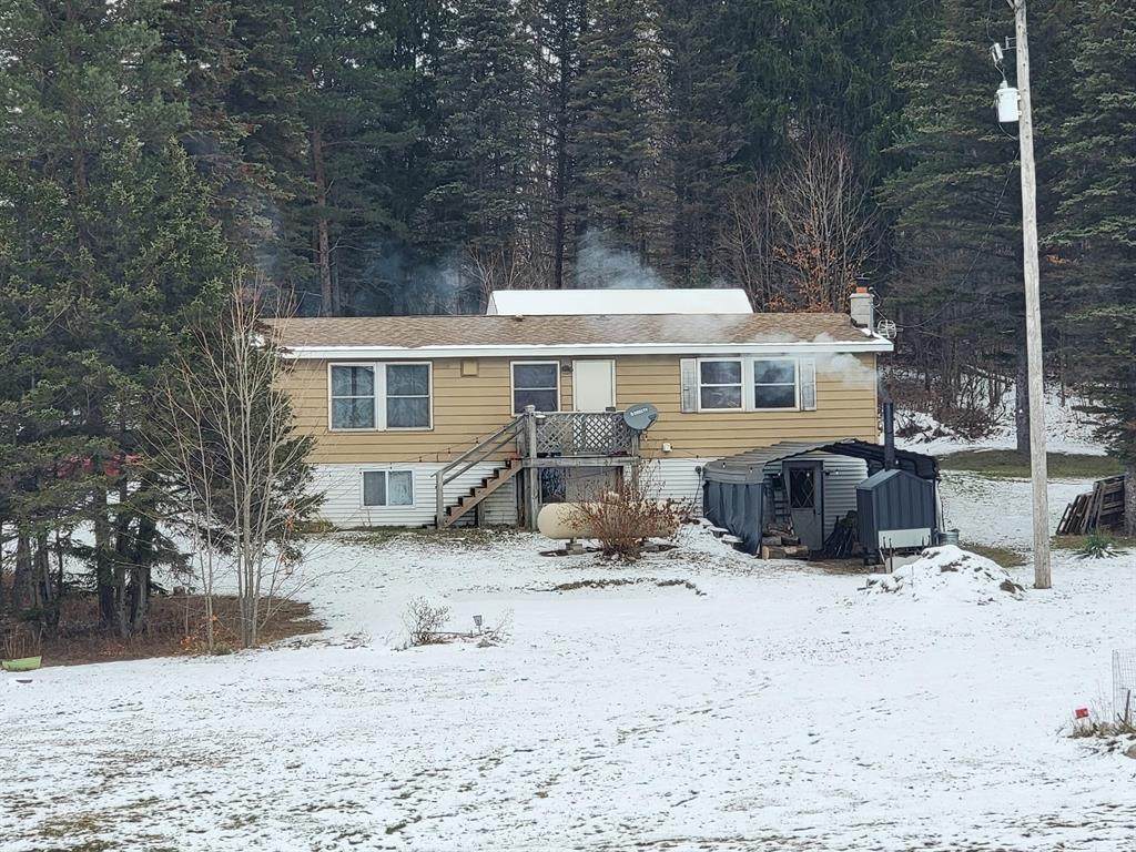 8060 Pioneer Road - Photo 1