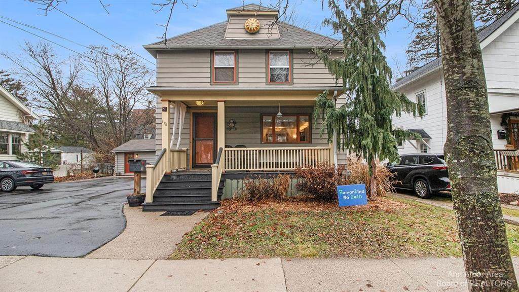 516 Washington Street - Photo 1