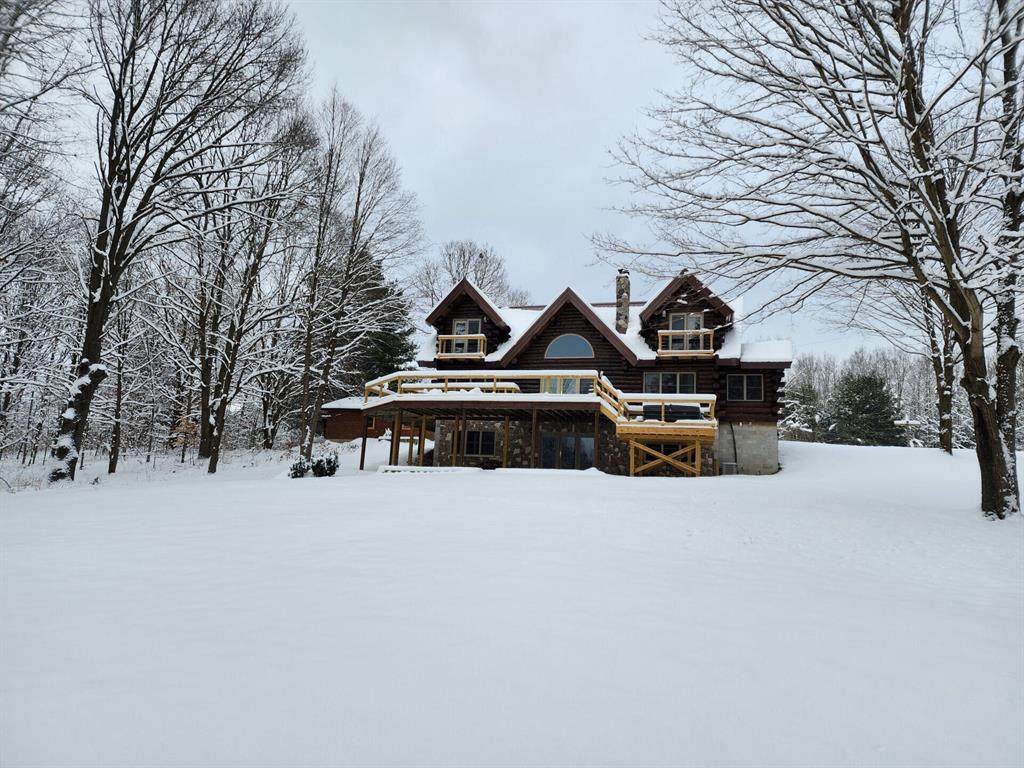 4585 Arrowhead Drive - Photo 1
