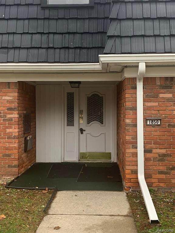 1850 Colonial Village Way - Photo 1