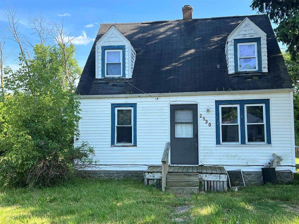 2530 White - Photo 1