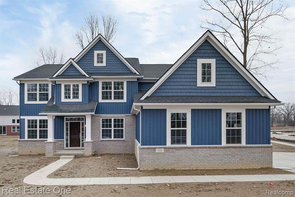 531 Hudson Circle - Photo 1