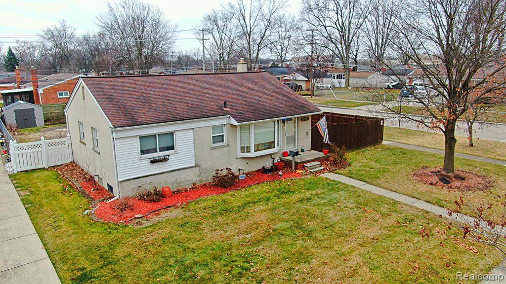 30257 Grandon Street - Photo 1