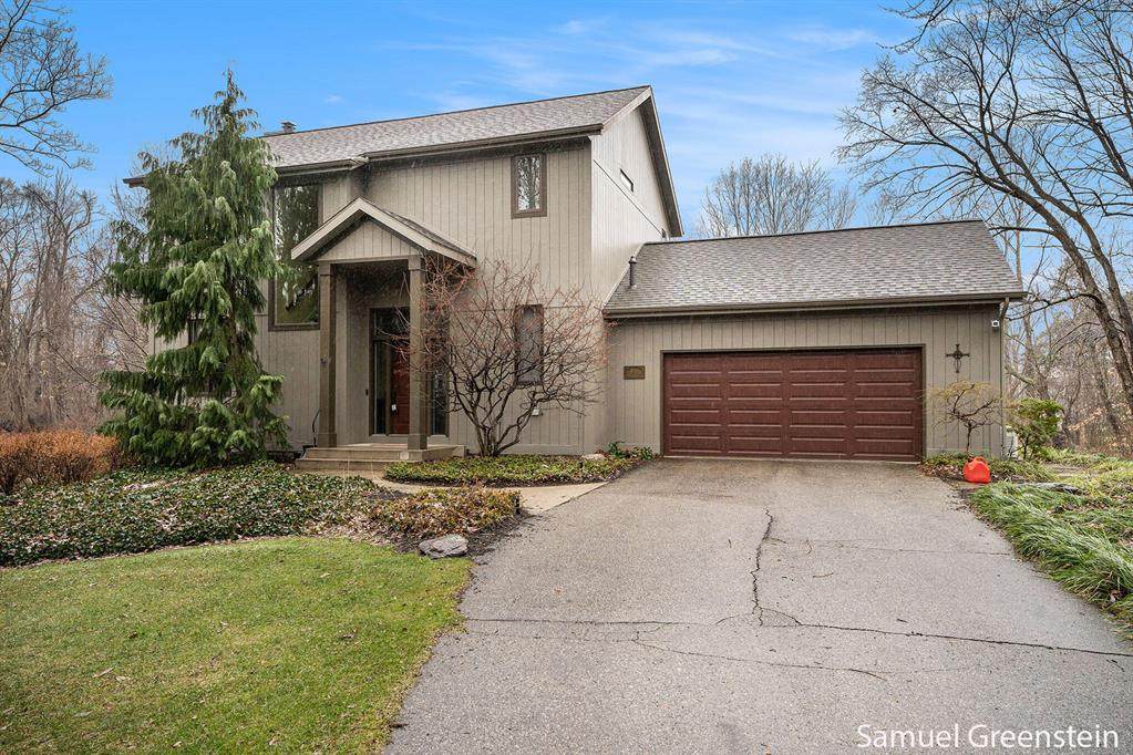 4796 Crestridge Court - Photo 1