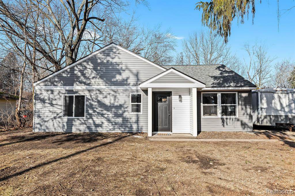 1166 Lilac Avenue - Photo 1