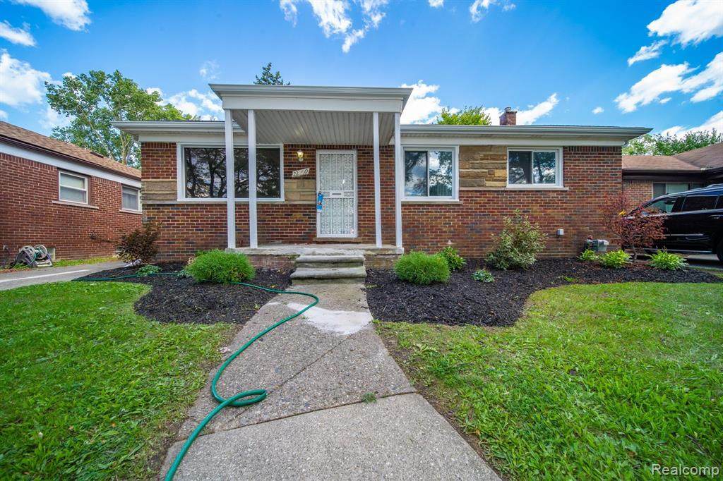 22150 Sussex Street - Photo 1