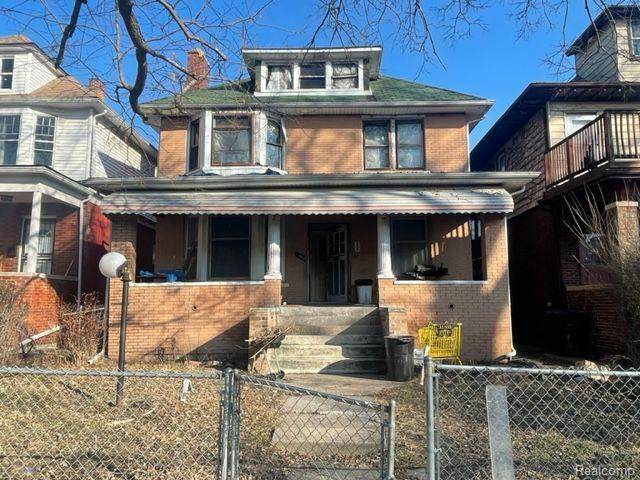 1482 Montclair Street - Photo 1