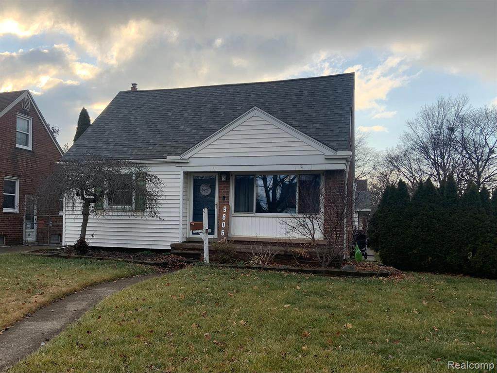 9606 Fox Avenue - Photo 1