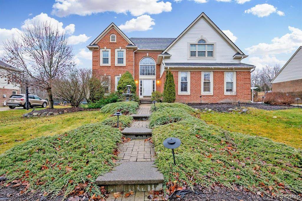 48769 Quail Run Drive - Photo 1
