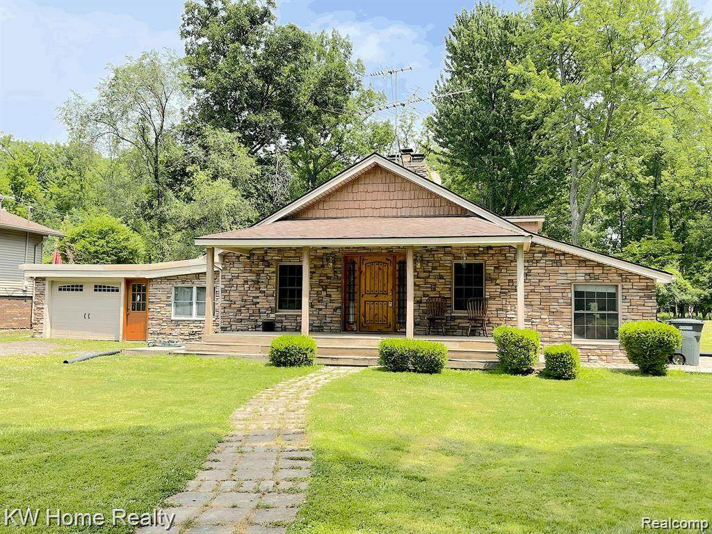 21059 Parke Lane - Photo 1