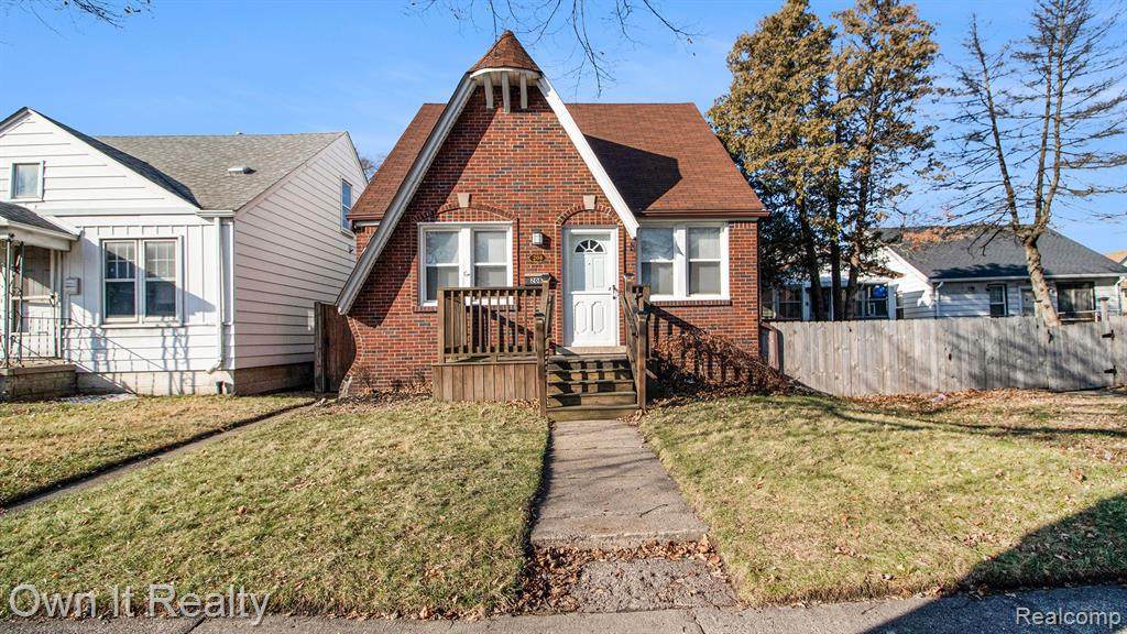 208 Richter Street - Photo 1