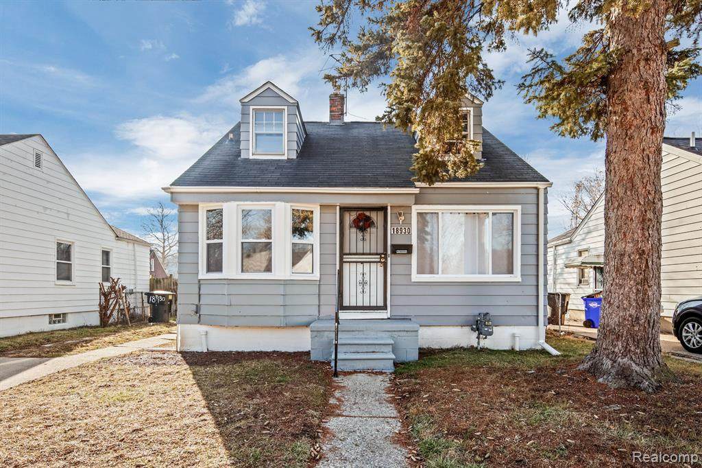 18930 Mccormick Street - Photo 1