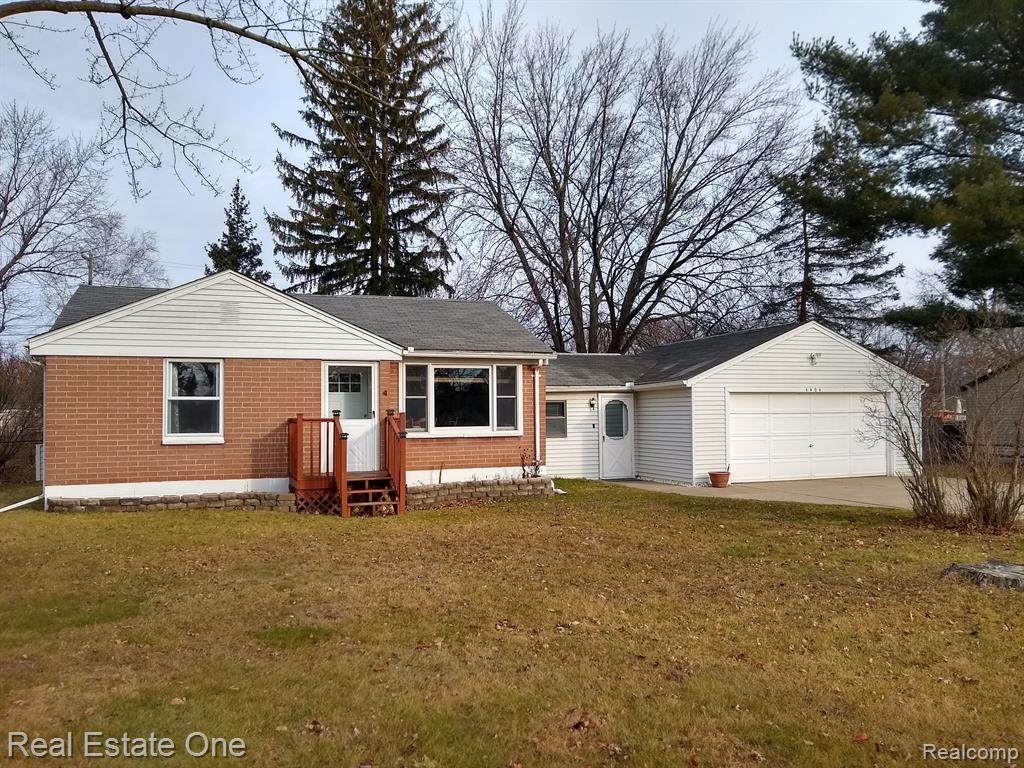 4404 Oakvista Avenue - Photo 1
