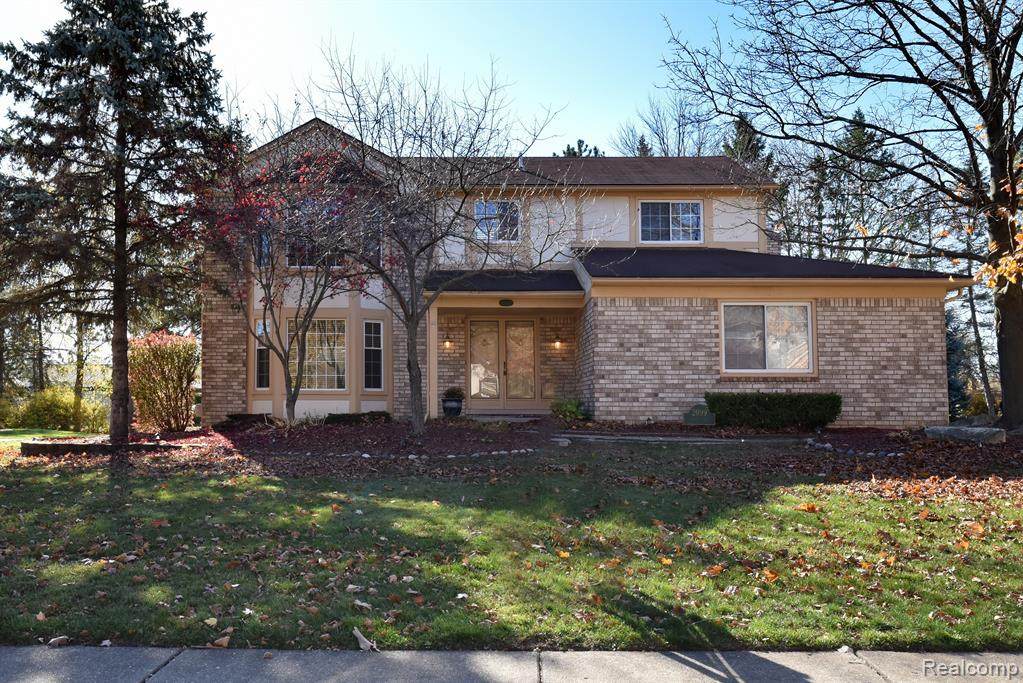 2099 Connolly Drive - Photo 1