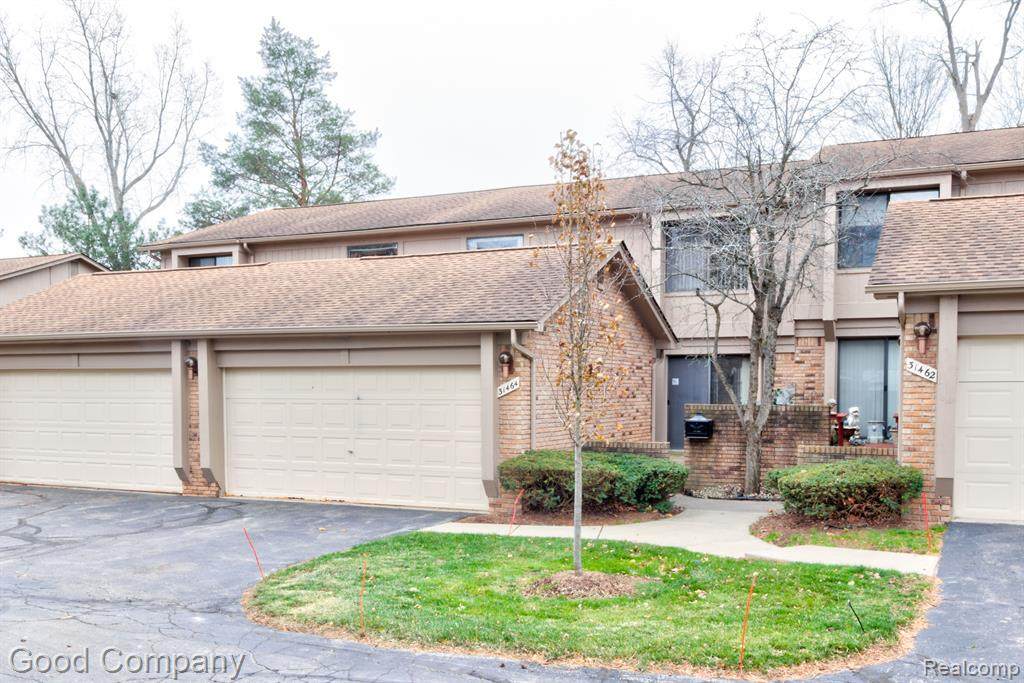 31464 Hunters Circle Drive - Photo 1
