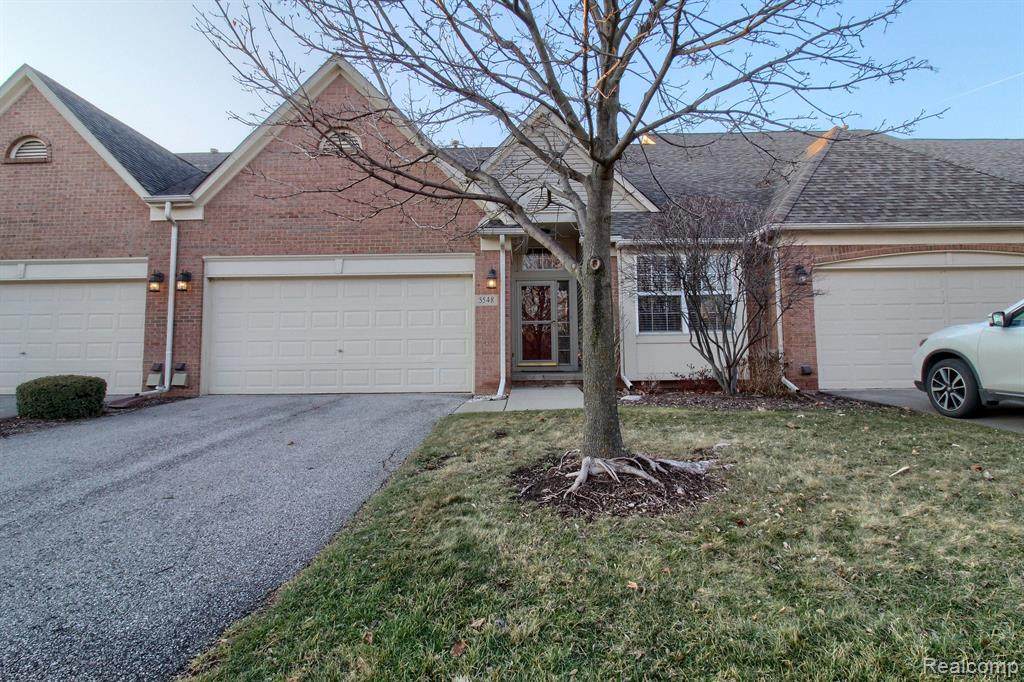 5548 Pinehurst Drive - Photo 1