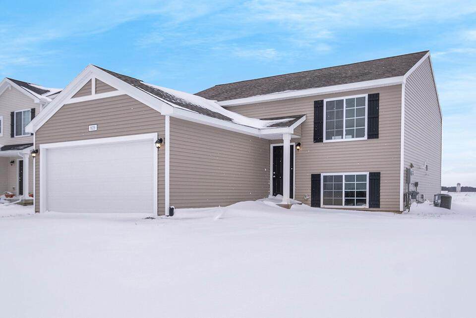 25438 Forest Lane - Photo 1