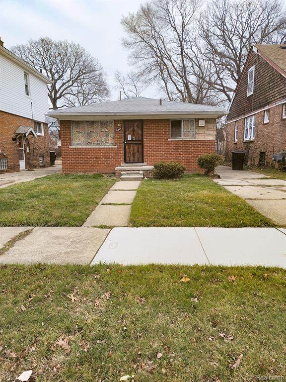 19346 Conley Street - Photo 1