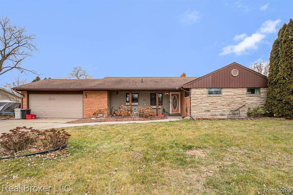 1120 Joseph Street - Photo 1