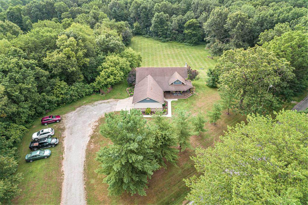 9855 Reynolds Road - Photo 1