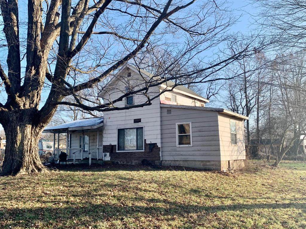 16051 Higgins Street - Photo 1