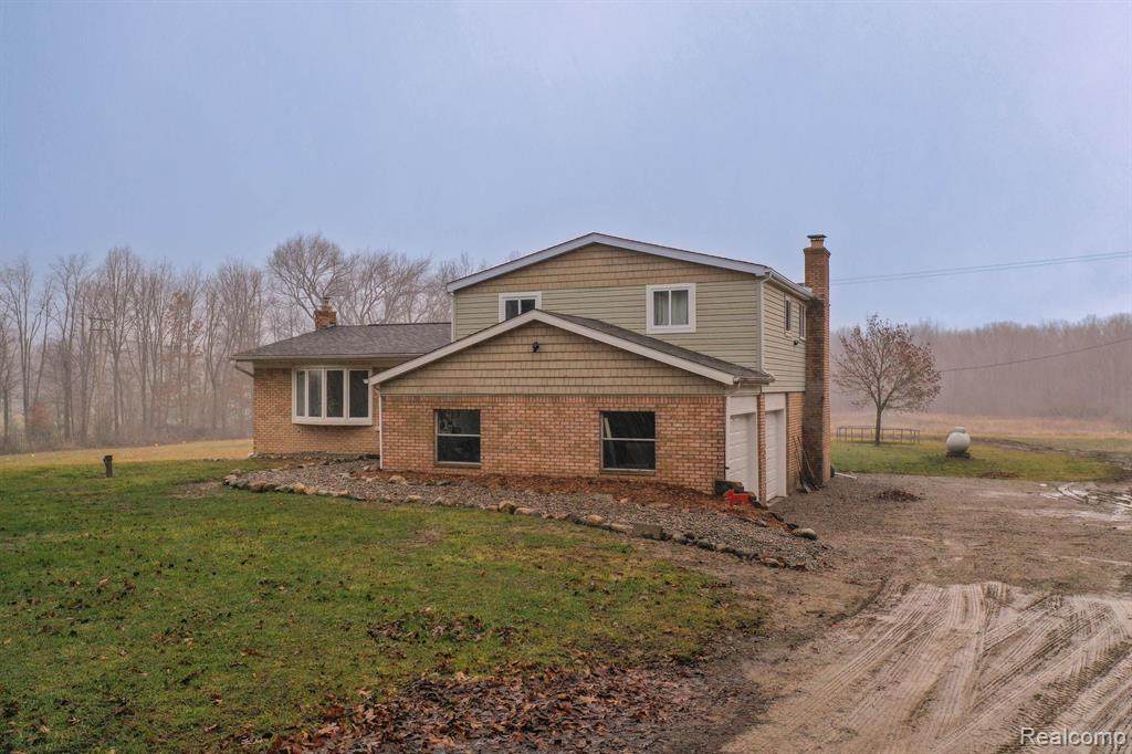 5486 Lowe Road - Photo 1