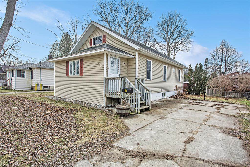 351 Adolph Avenue - Photo 1