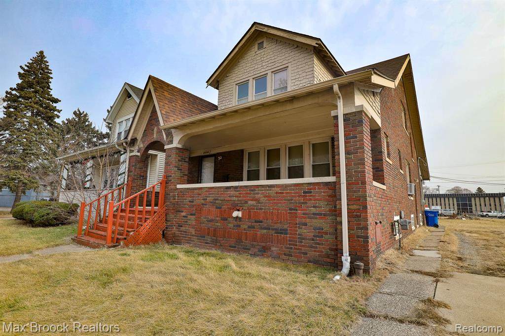 20740 Bartholomaei Avenue - Photo 1