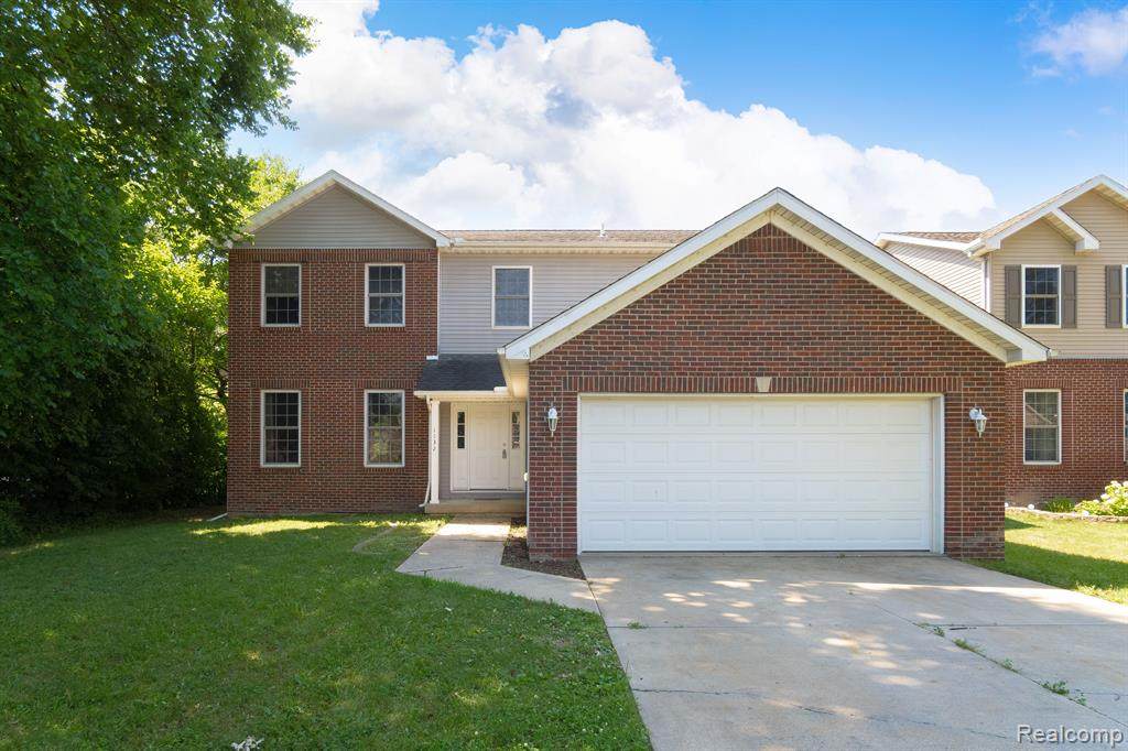1132 Chopin Street - Photo 1