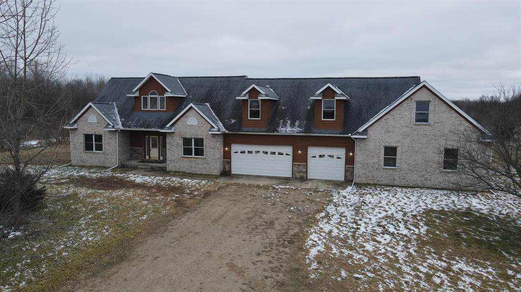 4327 15 Mile Road - Photo 1
