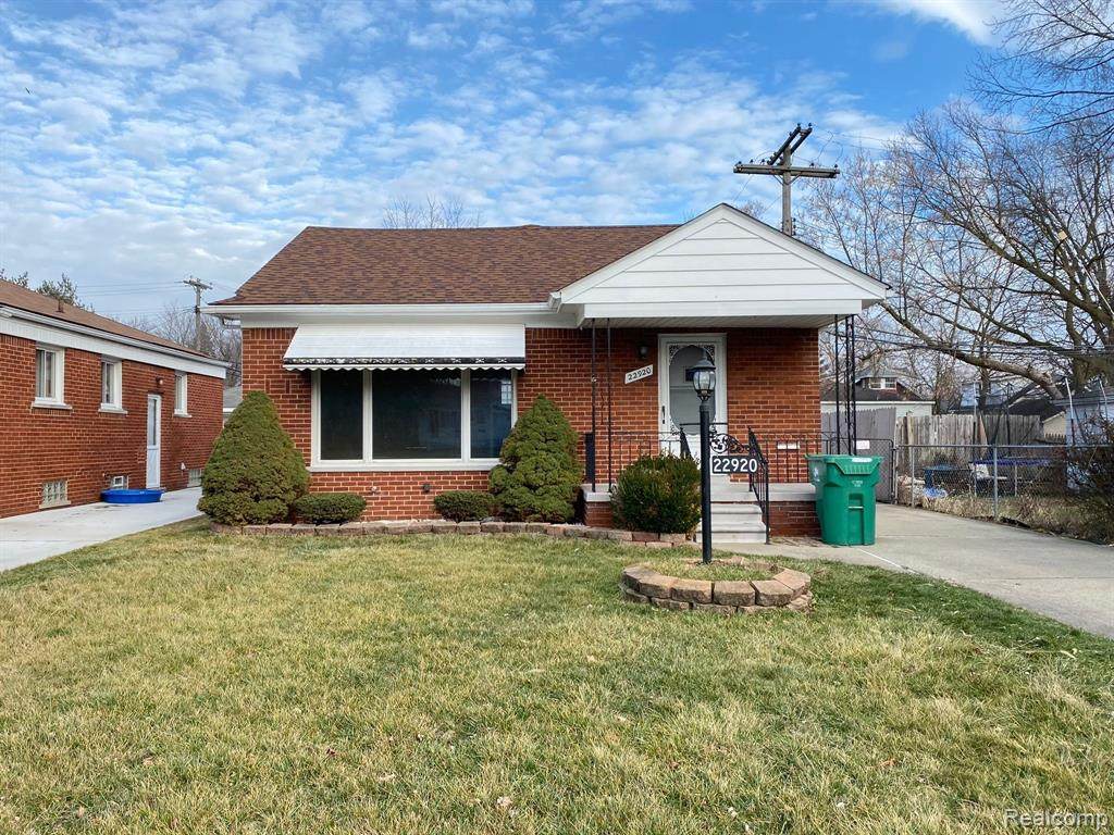 22920 Firwood Avenue - Photo 1
