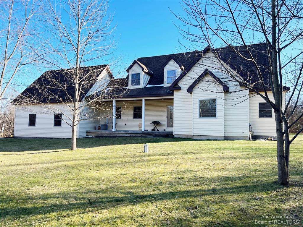 4595 Gregory Road - Photo 1