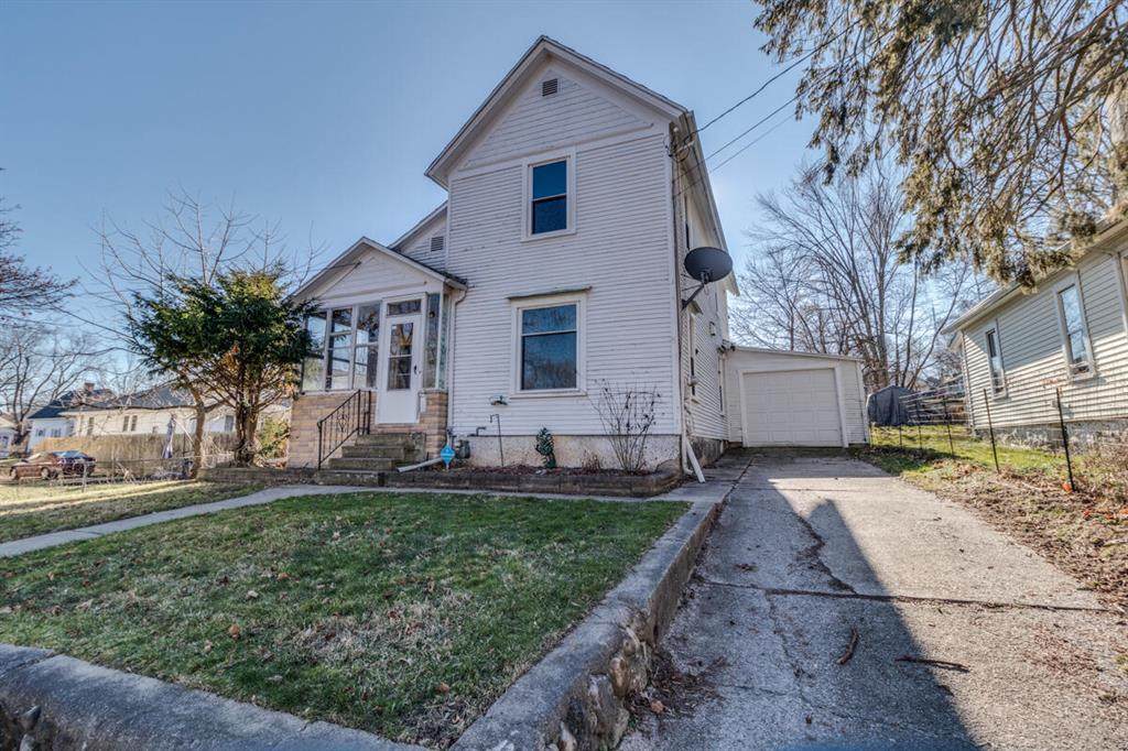 101 Burnham Street - Photo 1