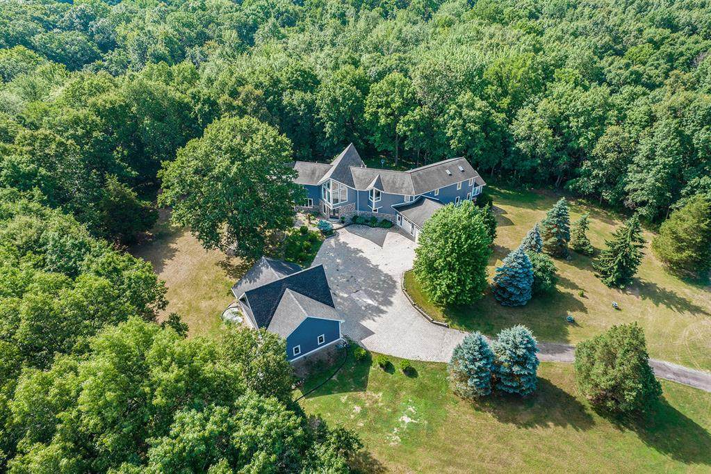 1265 Maple Lane - Photo 1