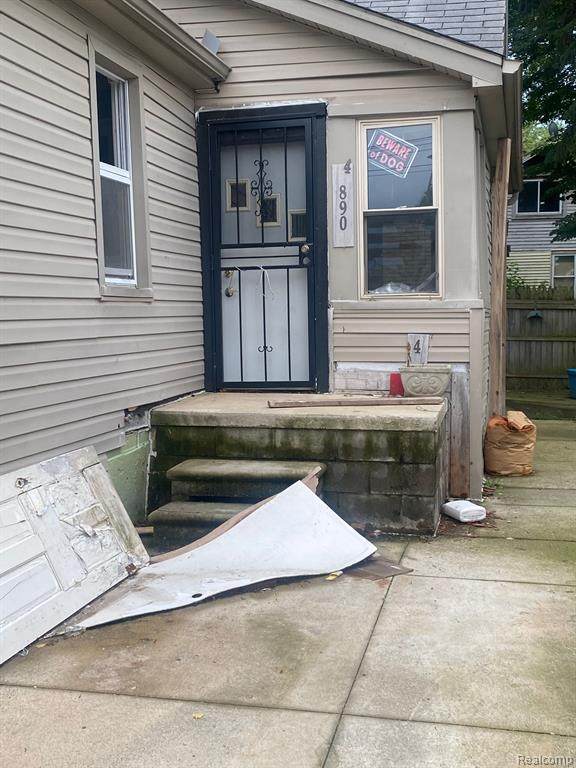 4890 Lodewyck Street - Photo 1