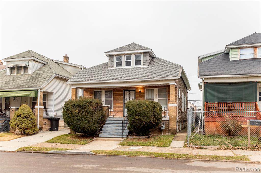 5902 Elmer Street - Photo 1