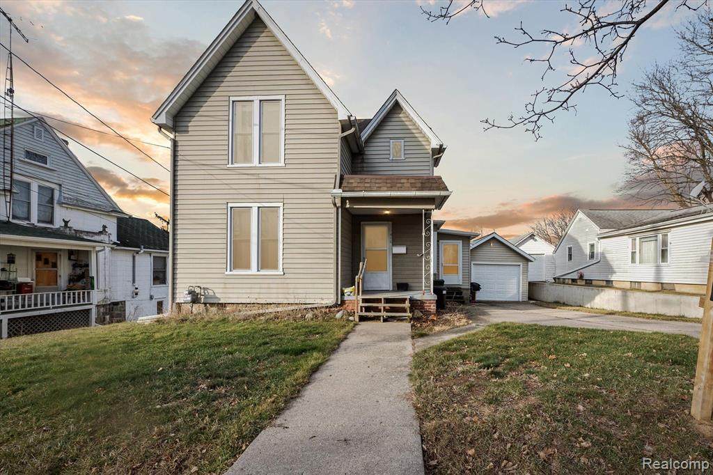 416 Garfield Street - Photo 1