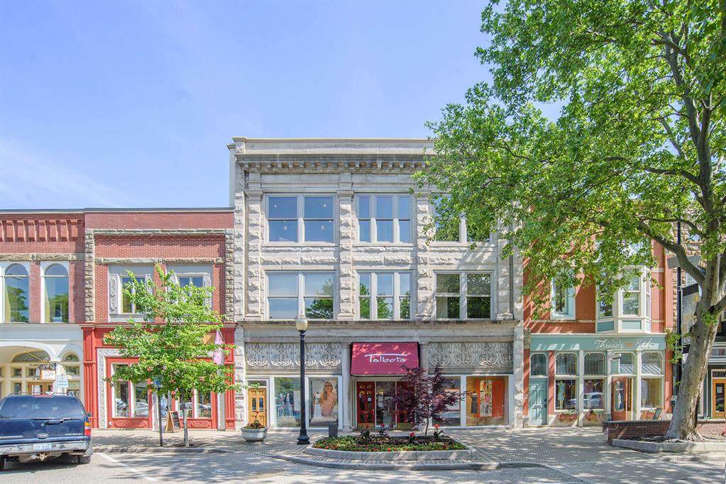 25 8th Street - Photo 1