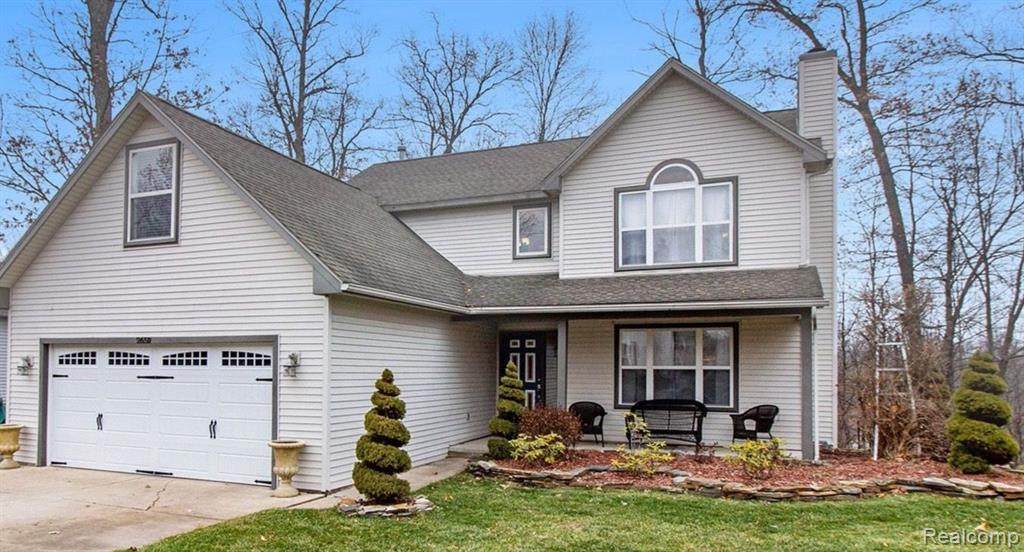 2659 Laurel Oak Drive - Photo 1