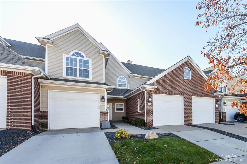 2912 Knightsbridge Circle - Photo 1