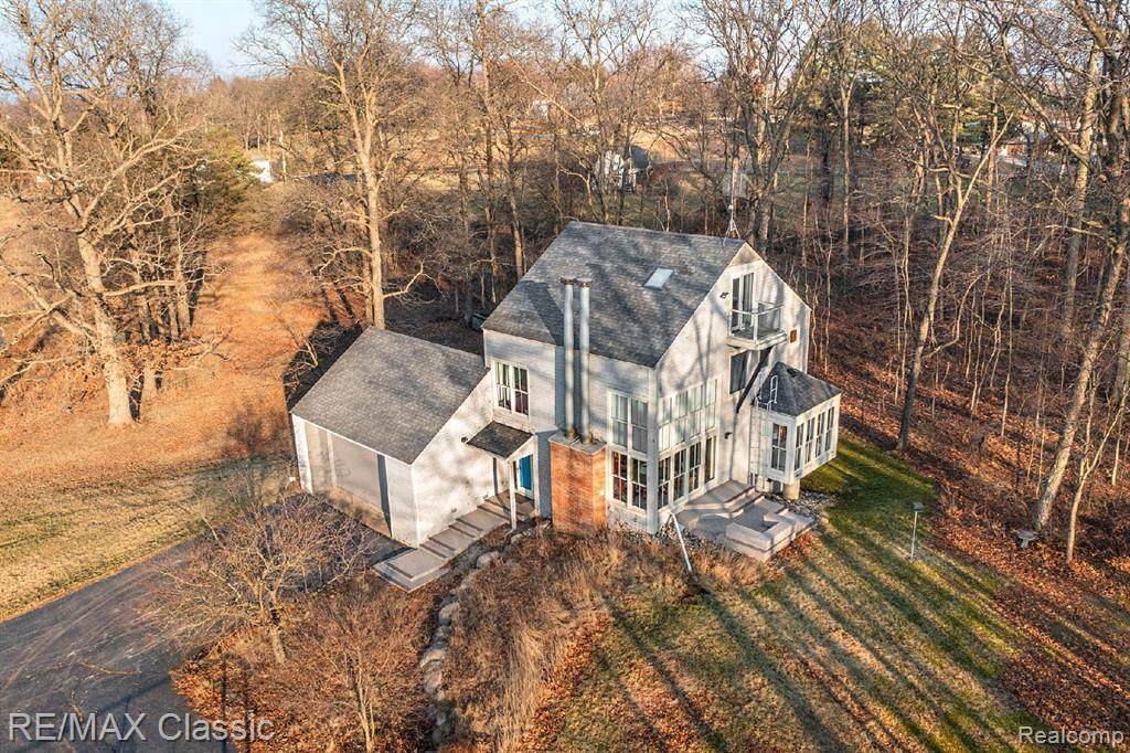 2753 Buno Road - Photo 1