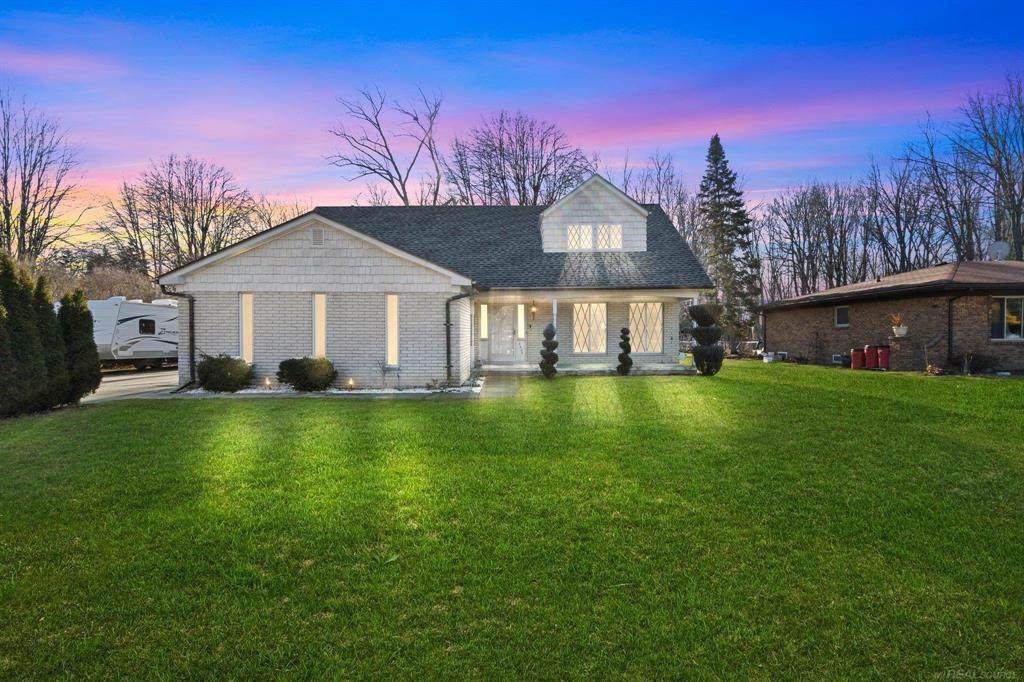 3520 Devonshire St - Photo 1