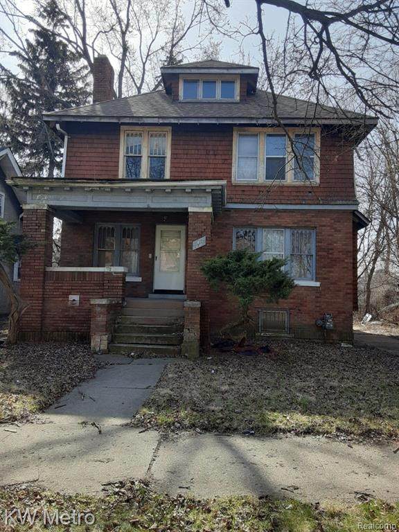 119 Tuxedo Street - Photo 1