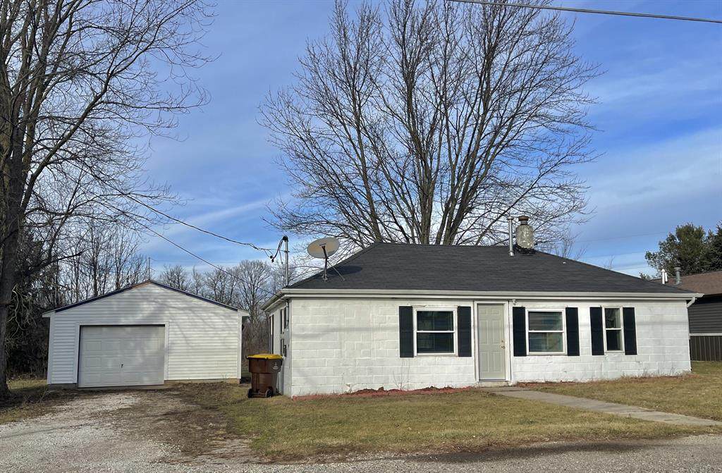 524 Race Street - Photo 1