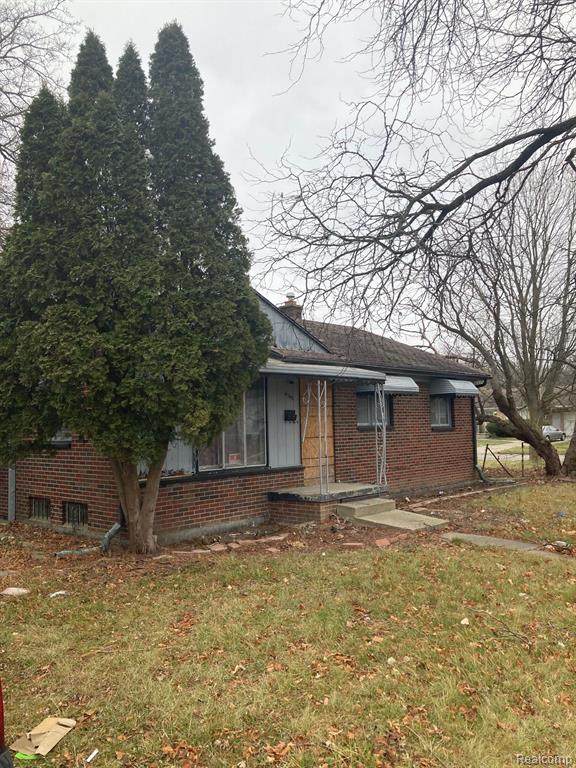4302 Wisner Street - Photo 1