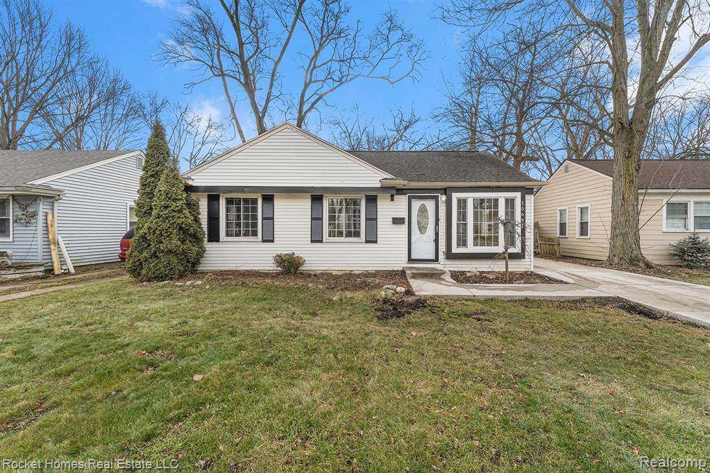 15691 14 Mile Road - Photo 1